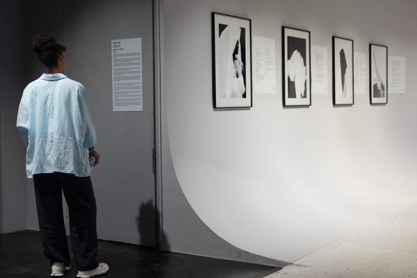Changing Perspectives. Aktuelle Fotografie aus Residencies von Accra bis New York (Westlicht, 3.6. - 3.8.2025) Foto: eSeL.at - Lorenz Seidler