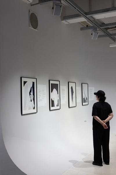 Changing Perspectives. Aktuelle Fotografie aus Residencies von Accra bis New York (Westlicht, 3.6. - 3.8.2025) Foto: eSeL.at - Lorenz Seidler