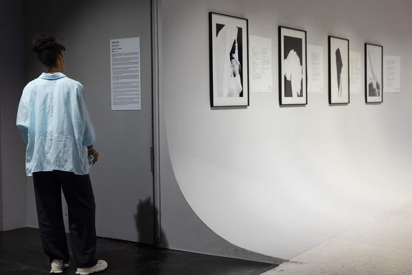 Changing Perspectives. Aktuelle Fotografie aus Residencies von Accra bis New York (Westlicht, 3.6. - 3.8.2025) Foto: eSeL.at - Lorenz Seidler