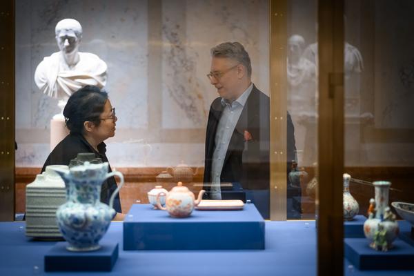 Chinesische Kunst aus der Verbotenen Stadt (KHM Goldener Saal Kunstkammer, 02.12.2025 - 06.04.2026) Foto: eSeL.at - Joanna Pianka