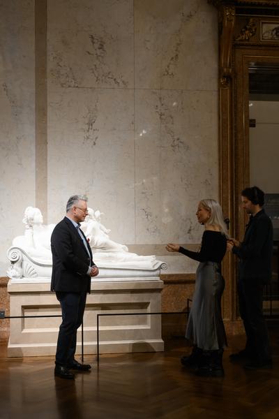 Chinesische Kunst aus der Verbotenen Stadt (KHM Goldener Saal Kunstkammer, 02.12.2025 - 06.04.2026) Foto: eSeL.at - Joanna Pianka