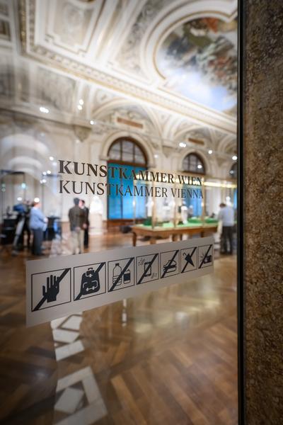 Chinesische Kunst aus der Verbotenen Stadt (KHM Goldener Saal Kunstkammer, 02.12.2025 - 06.04.2026) Foto: eSeL.at - Joanna Pianka