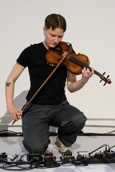 Choir of Kin – Photosynthesizer: Live Activation I (das weisse haus, 16.04.2026) Foto: eSeL.at - Joanna Pianka