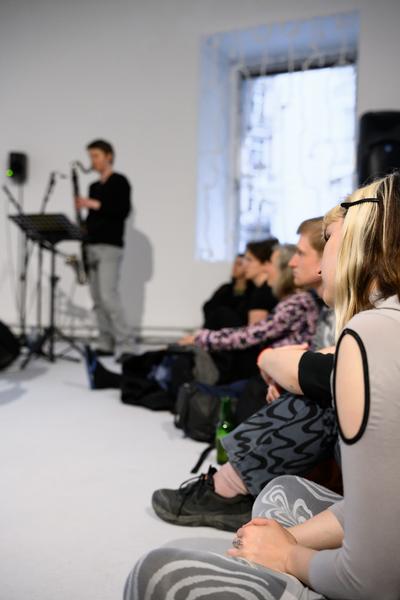 Choir of Kin – Photosynthesizer: Live Activation I (das weisse haus, 16.04.2026) Foto: eSeL.at - Joanna Pianka