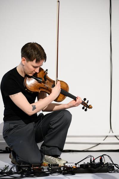 Choir of Kin – Photosynthesizer: Live Activation I (das weisse haus, 16.04.2026) Foto: eSeL.at - Joanna Pianka