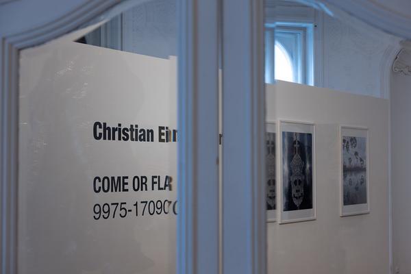 Christian Eisenberger "Come or Flage" (Galerie Krinzinger, 22.5. - 23.8.2025) Foto: eSeL.at - Lorenz Seidler
