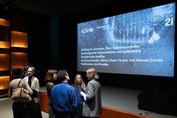 CIVA 2025: Building for Quantum: On Quantum Computing, Technological Infrastructures and Speculatevie Artistic Approaches  (Belvedere 21, 3.10.2025) Foto: eSeL.at - Lorenz Seidler