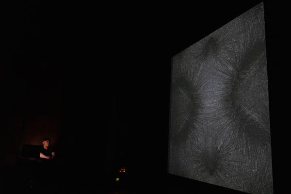 Zanshin &quot;Always Everywhere&quot; @ CIVA 2025: Indeterminate Apparatus (Belvedere 21, 3.10.2025) Foto: eSeL.at - Lorenz Seidler