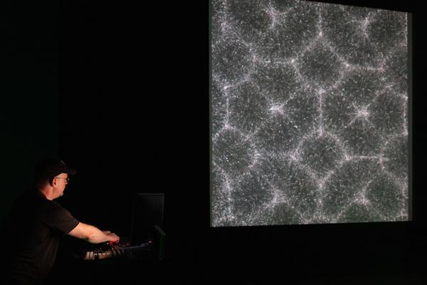 Zanshin "Always Everywhere" @ CIVA 2025: Indeterminate Apparatus (Belvedere 21, 3.10.2025) Foto: eSeL.at - Lorenz Seidler