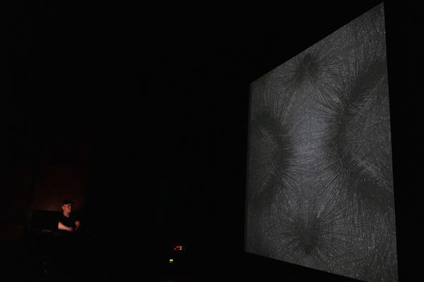 Zanshin "Always Everywhere" @ CIVA 2025: Indeterminate Apparatus (Belvedere 21, 3.10.2025) Foto: eSeL.at - Lorenz Seidler