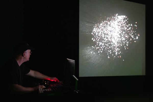 Zanshin "Always Everywhere" @ CIVA 2025: Indeterminate Apparatus (Belvedere 21, 3.10.2025) Foto: eSeL.at - Lorenz Seidler