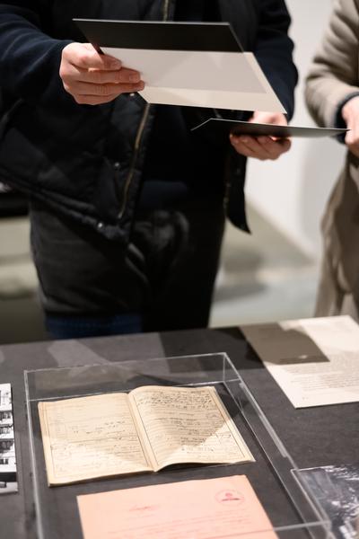 Community Museum &quot;Auch das waren wir&quot; (Goethehof, 05.11. - 05.12.2025) Foto: eSeL.at - Joanna Pianka