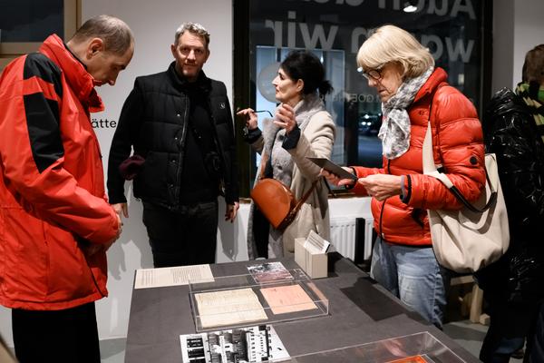 Community Museum &quot;Auch das waren wir&quot; (Goethehof, 05.11. - 05.12.2025) Foto: eSeL.at - Joanna Pianka