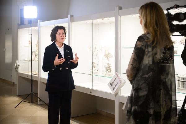 Costume Jewelry - Buchpräsentation Taschen Verlag (Dorotheum, 03.12.2025) Foto: eSeL.at - Joanna Pianka