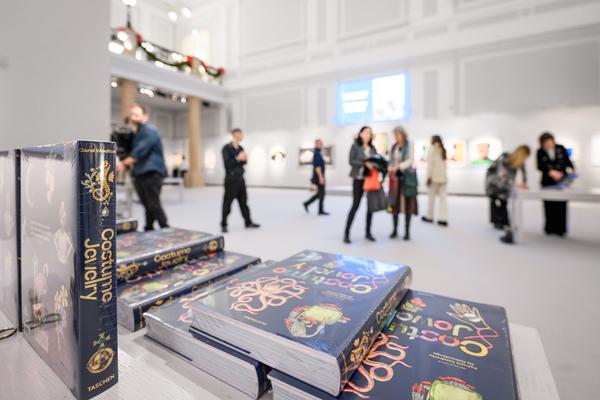 Costume Jewelry - Buchpräsentation Taschen Verlag (Dorotheum, 03.12.2025) Foto: eSeL.at - Joanna Pianka