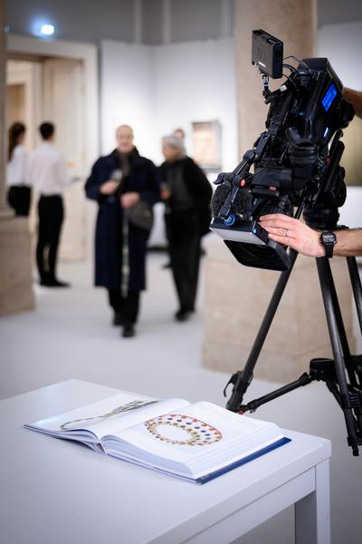 Costume Jewelry - Buchpräsentation Taschen Verlag (Dorotheum, 03.12.2025) Foto: eSeL.at - Joanna Pianka