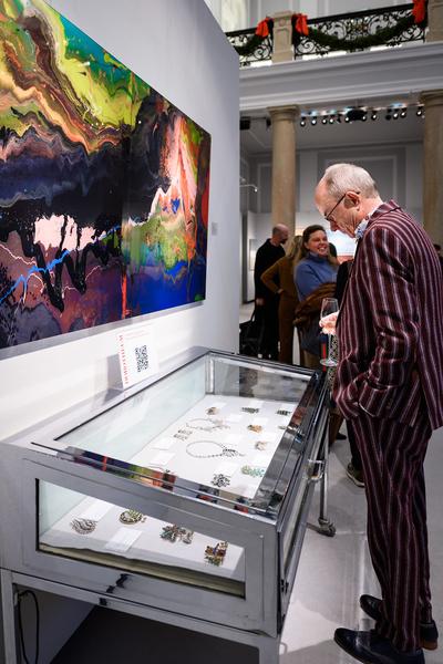 Costume Jewelry - Buchpräsentation Taschen Verlag (Dorotheum, 03.12.2025) Foto: eSeL.at - Joanna Pianka