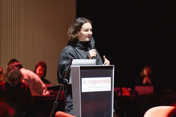 Public Symposium Crafting Data - Material Practices in Art and AI (Universität für angewandte Kunst, 27.01.2026) Foto: eSeL.at - Robert Puteanu