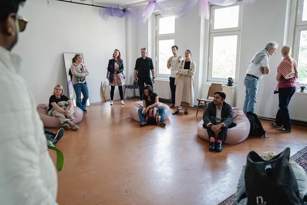 Creative Days Vienna 2025 - Tour Creatives for Vienna - Making Spaces (Creative Cluster / Rienößlgasse / ORF Funkhaus , 14.05.2025) Foto: eSeL.at - Robert Puteanu