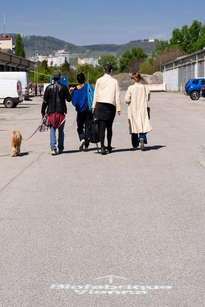 Tour 1: Creatives for Vienna – Making Spaces X Klima Biennale Wien (Nordwestbahnhof, 18.04.2026) Foto: Wirtschaftsagentur Wien / eSeL.at - Joanna Pianka