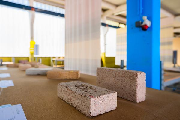 Tour 1: Creatives for Vienna – Making Spaces X Klima Biennale Wien (Nordwestbahnhof, 18.04.2026) Foto: Wirtschaftsagentur Wien / eSeL.at - Joanna Pianka