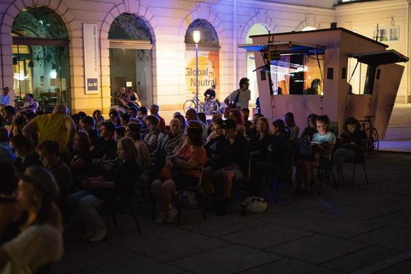 Abschlussabend frame[o]ut Open Air Filmfestival (Museumsquartier, 29.08.2026) Foto: eSeL.at - Robert Puteanu