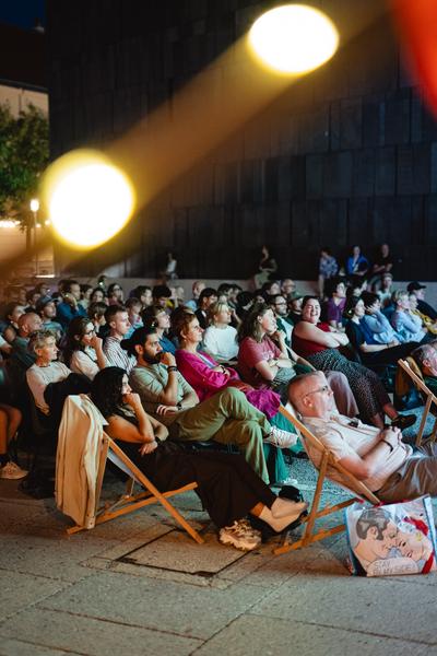 Abschlussabend frame[o]ut Open Air Filmfestival (Museumsquartier, 29.08.2026) Foto: eSeL.at - Robert Puteanu