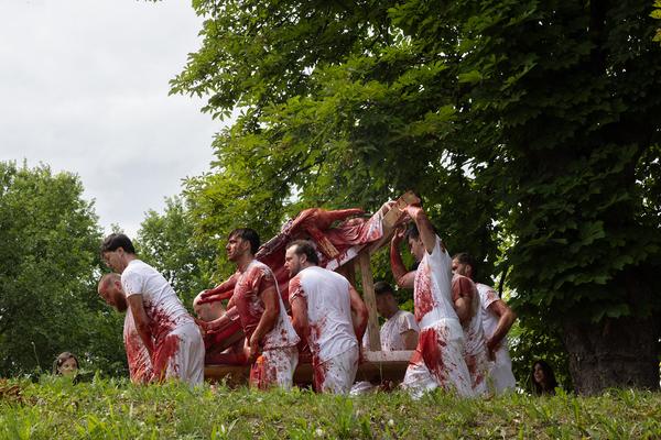 Hermann Nitsch 6 Tages Spiel (Tag 4, 7.6.2025) Foto: (c) Hermann Nitsch GmbH (Foto: eSeL)