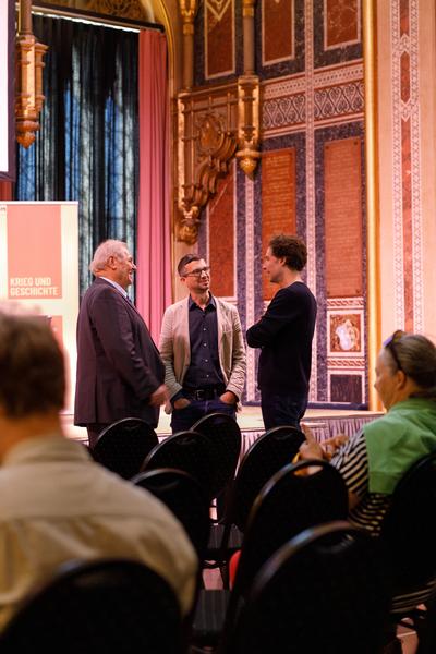 Das wilde Feld – Front und Hinterland in der Ukraine 2022–2025 (Heeresgeschichtliches Museum, 09.04.2026) Foto: eSeL.at - Hannah Mayr