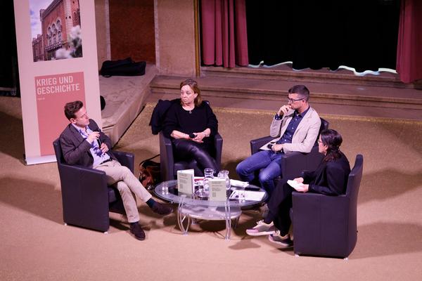 Das wilde Feld – Front und Hinterland in der Ukraine 2022–2025 (Heeresgeschichtliches Museum, 09.04.2026) Foto: eSeL.at - Hannah Mayr