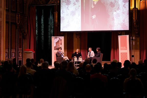 Das wilde Feld – Front und Hinterland in der Ukraine 2022–2025 (Heeresgeschichtliches Museum, 09.04.2026) Foto: eSeL.at - Hannah Mayr