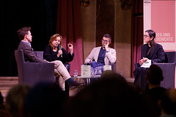 Das wilde Feld – Front und Hinterland in der Ukraine 2022–2025 (Heeresgeschichtliches Museum, 09.04.2026) Foto: eSeL.at - Hannah Mayr