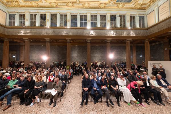 Eröffnung: Der große Michelangelo ist tot! Avantgarde und Akademismus (Kunstsammlungen - Akademie der bildenden Künste, 1.10.2026) Foto: eSeL.at - Lorenz Seidler