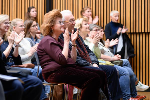 Die Farben der Erde - Moderne Textilkunst in Mexiko (Weltmuseum Wien, 21.10.2025 - 06.04.2026) Foto: eSeL.at - Joanna Pianka