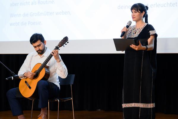 Die Farben der Erde - Moderne Textilkunst in Mexiko (Weltmuseum Wien, 21.10.2025 - 06.04.2026) Foto: eSeL.at - Joanna Pianka