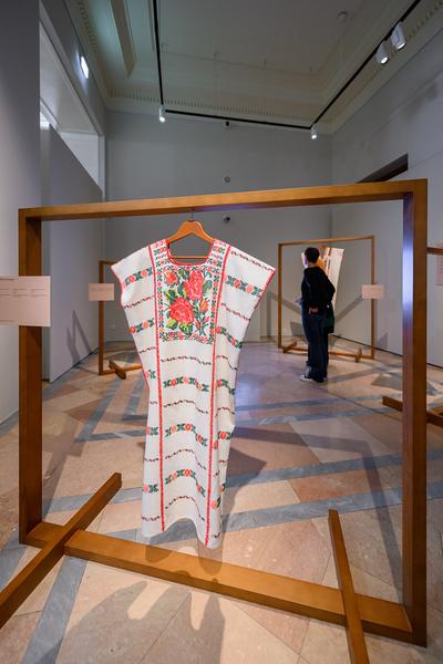 Die Farben der Erde - Moderne Textilkunst in Mexiko (Weltmuseum Wien, 21.10.2025 - 06.04.2026) Foto: eSeL.at - Joanna Pianka