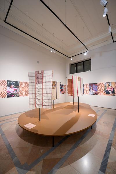 Die Farben der Erde - Moderne Textilkunst in Mexiko (Weltmuseum Wien, 21.10.2025 - 06.04.2026) Foto: eSeL.at - Joanna Pianka