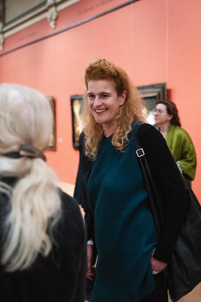 The Day You Were Thinking About the Sibyl While You Were Picking Autumn Leaves - An Insert by Ana Torfs (Gemäldegalerie - Akademie der Bildenden Künste Wien, 02.10.2025) Foto: eSeL.at - Robert Puteanu