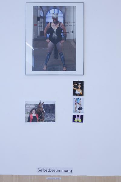 Die Sammlung eSeL (Essl Museum, 4.5. - 30.6.2016) <a href="https://esel.at/termin/83544" rel="noreferrer nofollow">esel.at/termin/83544</a> | Foto: <a href="http://eSeL.at" rel="noreferrer nofollow">eSeL.at</a> - Akbar Muratov Foto: Copyright: (c) eSeL.at