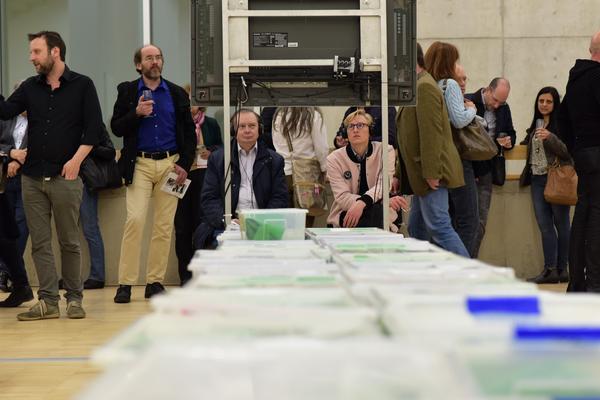 Die Sammlung eSeL. Eröffnung (4.5.2016, Essl Museum, 4.5. - 30.6.2016) <a href="https://esel.at/termin/83544" rel="noreferrer nofollow">esel.at/termin/83544</a>  | Foto: <a href="http://eSeL.at" rel="noreferrer nofollow">eSeL.at</a> - Joanna Pianka Foto: eSeL.at - Joanna Pianka