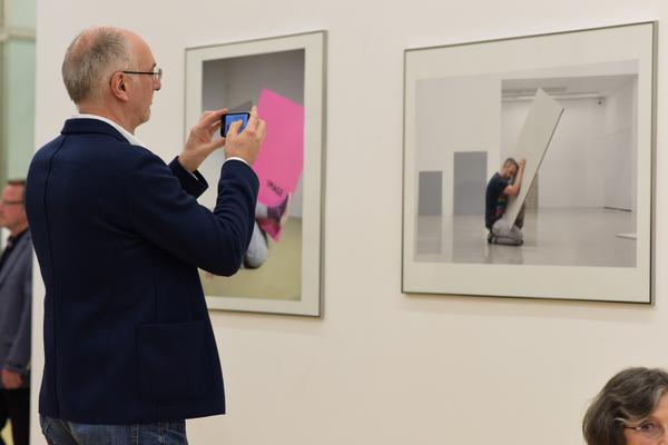 Die Sammlung eSeL. Eröffnung (4.5.2016, Essl Museum, 4.5. - 30.6.2016) <a href="https://esel.at/termin/83544" rel="noreferrer nofollow">esel.at/termin/83544</a>  | Foto: <a href="http://eSeL.at" rel="noreferrer nofollow">eSeL.at</a> - Joanna Pianka Foto: eSeL.at - Joanna Pianka