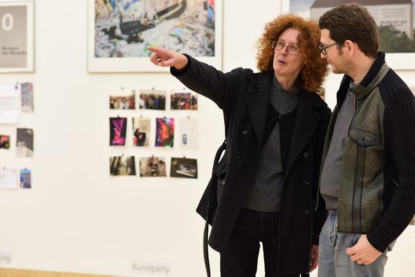 Die Sammlung eSeL. Eröffnung (4.5.2016, Essl Museum, 4.5. - 30.6.2016) <a href="https://esel.at/termin/83544" rel="noreferrer nofollow">esel.at/termin/83544</a>  | Foto: <a href="http://eSeL.at" rel="noreferrer nofollow">eSeL.at</a> - Joanna Pianka Foto: eSeL.at - Joanna Pianka