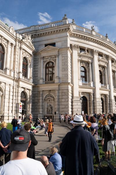 Creatives for Vienna – Making Spaces X Klima Biennale Wien: Die Anhaltestelle (Burgtheater, 08.05.2026) Foto: Wirtschaftsagentur Wien / eSeL.at - Sarah Tasha