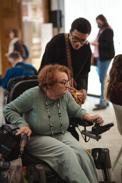 Disability History Aktions-Tag - Ausstellungs-Rundgang und Lesung (Haus der Geschichte Österreich, 06.12.2025) Foto: eSeL.at - Robert Puteanu