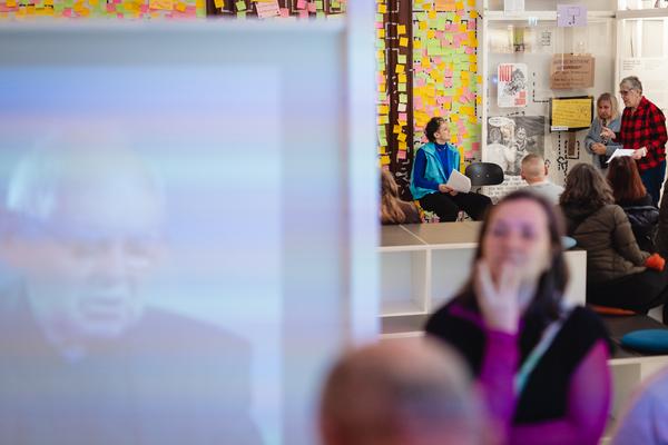 Disability History Aktions-Tag - Ausstellungs-Rundgang und Lesung (Haus der Geschichte Österreich, 06.12.2025) Foto: eSeL.at - Robert Puteanu