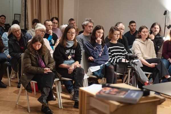 Disability History Aktions-Tag - Ausstellungs-Rundgang und Lesung (Haus der Geschichte Österreich, 06.12.2025) Foto: eSeL.at - Robert Puteanu
