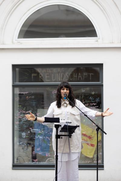 Rozina Pátkai @ DOMerstagabend: Friendship as a Common Ground (5.6.2025) Foto: eSeL.at - Lorenz Seidler