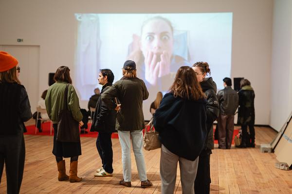 Eröffnung „Domesticated“ (The Hall. PART International Art Residency Austria, 8.11. - 13.12.2025) Foto: eSeL.at - Robert Puteanu