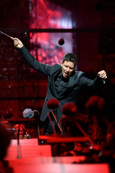 Domplatz Open Air: Tonkünstler &amp; Friends - Im Feuerstorm der Reben (Domplatz St. Pölten, 11.09.2025) Foto: eSeL.at - Joanna Pianka