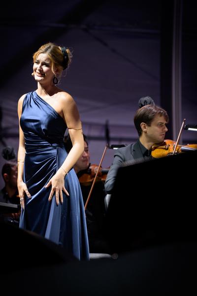 Domplatz Open Air: Tonkünstler &amp; Friends - Im Feuerstorm der Reben (Domplatz St. Pölten, 11.09.2025) Foto: eSeL.at - Joanna Pianka